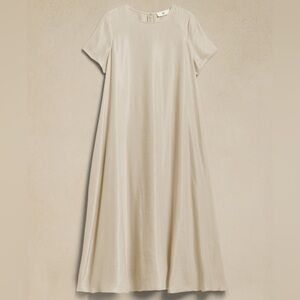 Banana Republic Cream Short-Sleeve Flared Maxi Dress